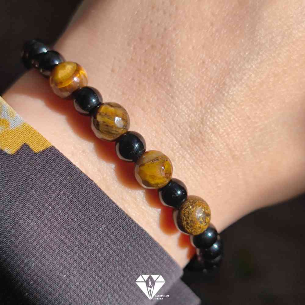 Picsart_25-07-13_20-16-59-803