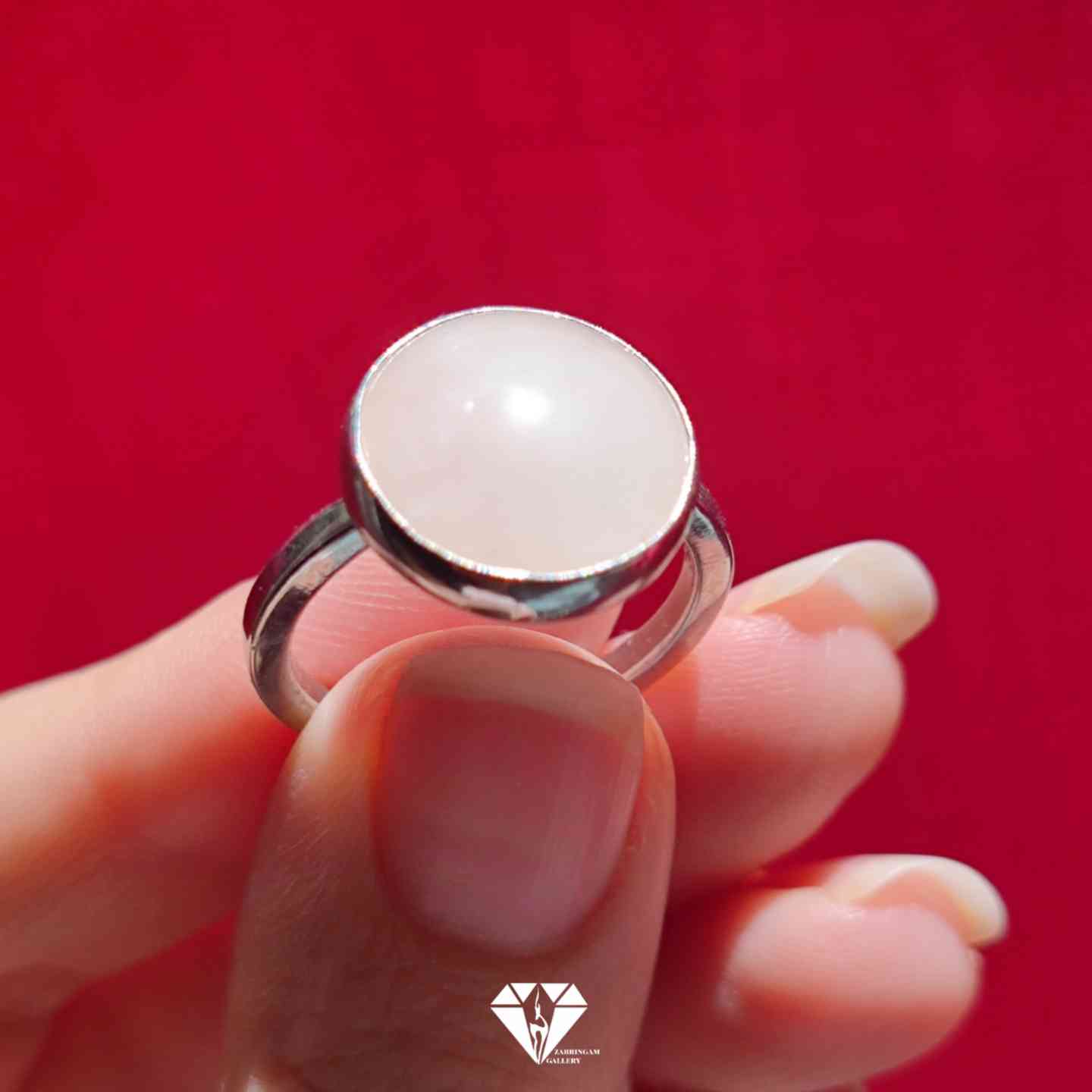 Picsart_25-10-07_10-59-01-287