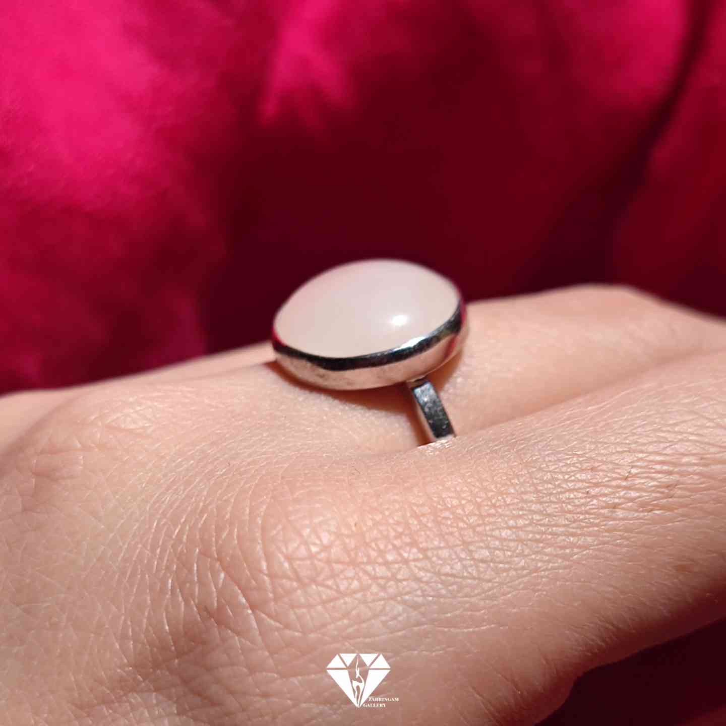 Picsart_25-10-07_10-59-16-574